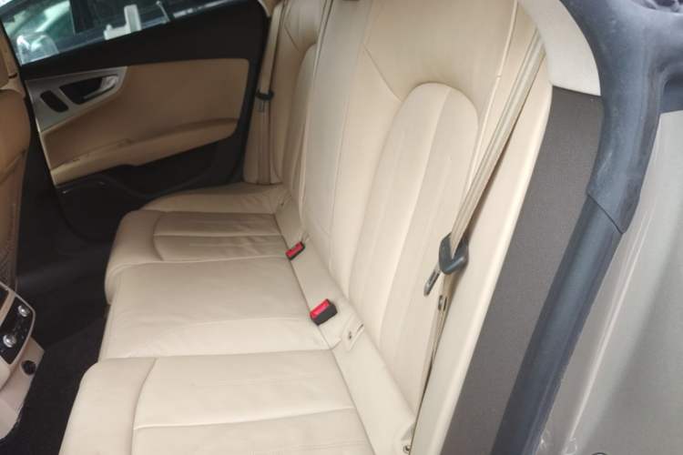 Used Audi A7 2012 2.8FSI quattro Ambition model Left Rear Seat