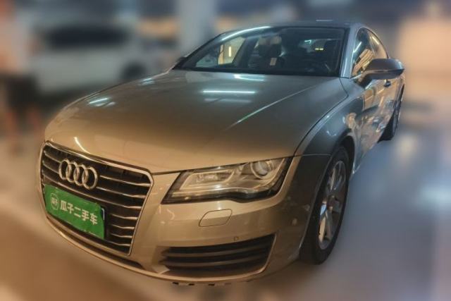 Ojetý Audi A7 2012 3.0TFSI quattro Comfort Edition