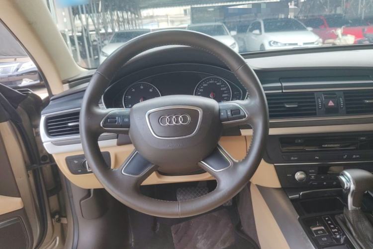 Used Audi A7 2012 2.8FSI quattro Ambition model Steering Wheel