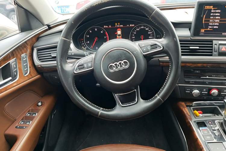 Used Audi A7 2012 3.0TFSI quattro Comfort Edition Steering Wheel