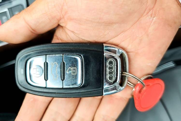 Used Audi A7 2012 3.0TFSI quattro Comfort Edition Vehicle Key