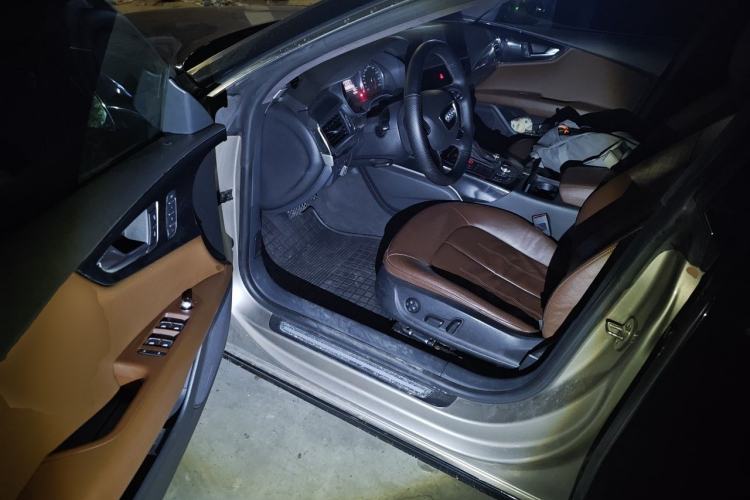 Used Audi A7 2013 30 FSI Standard Edition Driver Seat