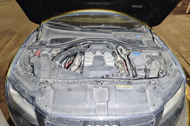 Used Audi A7 2013 50 TFSI quattro Comfort trim Engine Bay