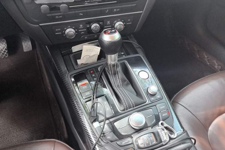 Used Audi A7 2013 50 TFSI quattro Comfort trim Gear Lever