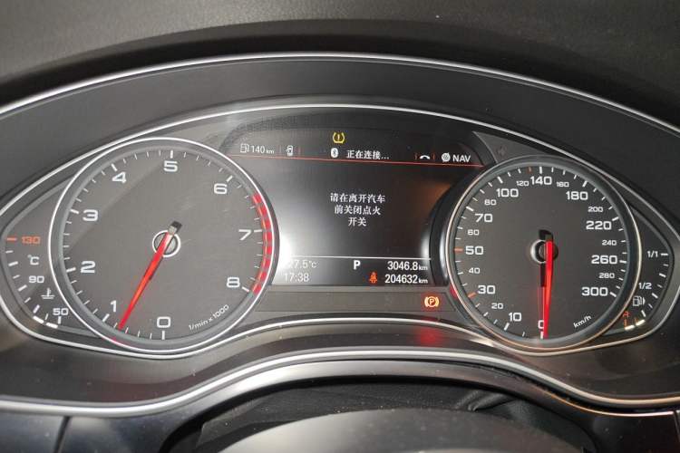 Used Audi A7 2013 50 TFSI quattro Comfort trim Instrument Cluster
