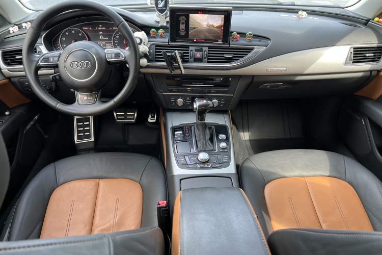 Used Audi A7 2013 35 FSI quattro Ambition Edition Interior 1