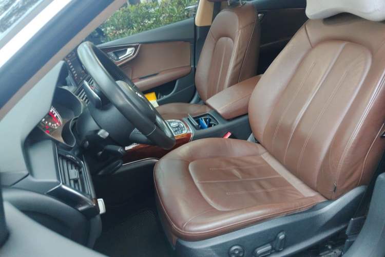Used Audi A7 2013 50 TFSI quattro Comfort trim Left Front Seat