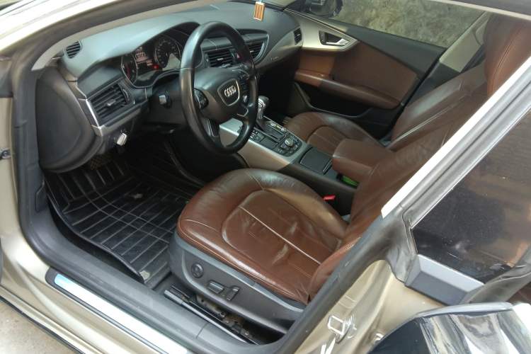 Used Audi A7 2013 35 FSI quattro Ambition Edition Left Front Seat
