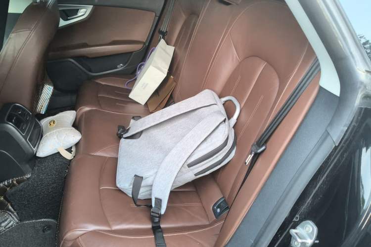Used Audi A7 2013 35 FSI quattro Ambition Edition Left Rear Seat