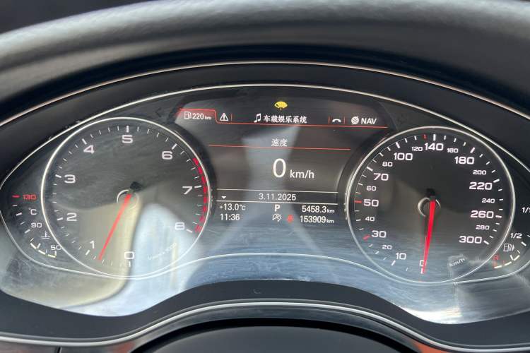 Used Audi A7 2013 35 FSI quattro Ambition Edition Odometer Close Up