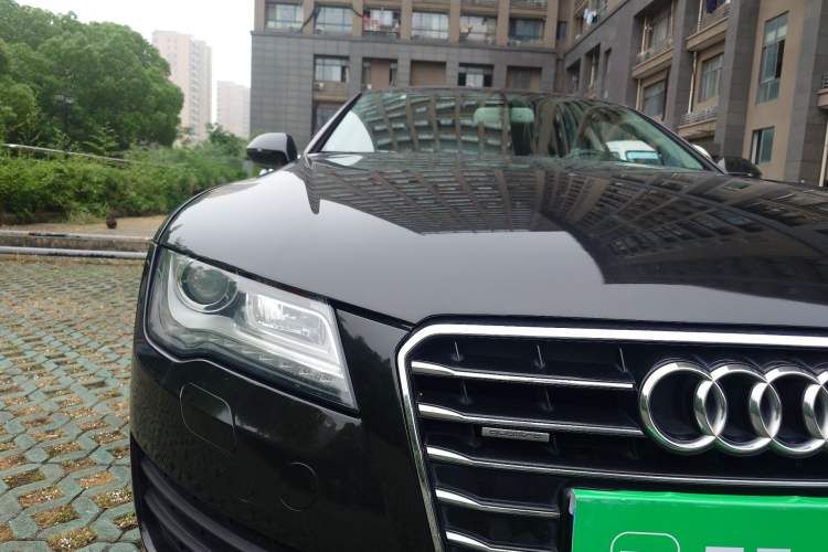 Used Audi A7 2013 35 FSI quattro Ambition Edition Right Front Headlight