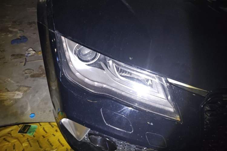 Used Audi A7 2013 30 FSI Standard Edition Right Front Headlight