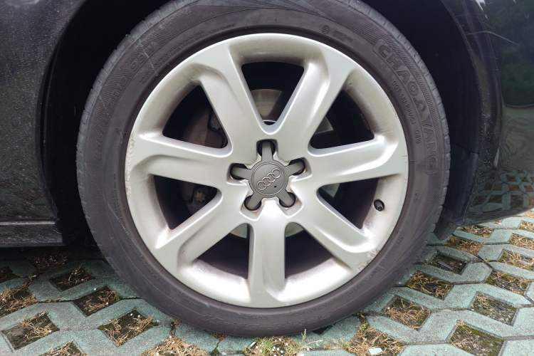 Used Audi A7 2013 35 FSI quattro Ambition Edition Right Front Wheel Hub