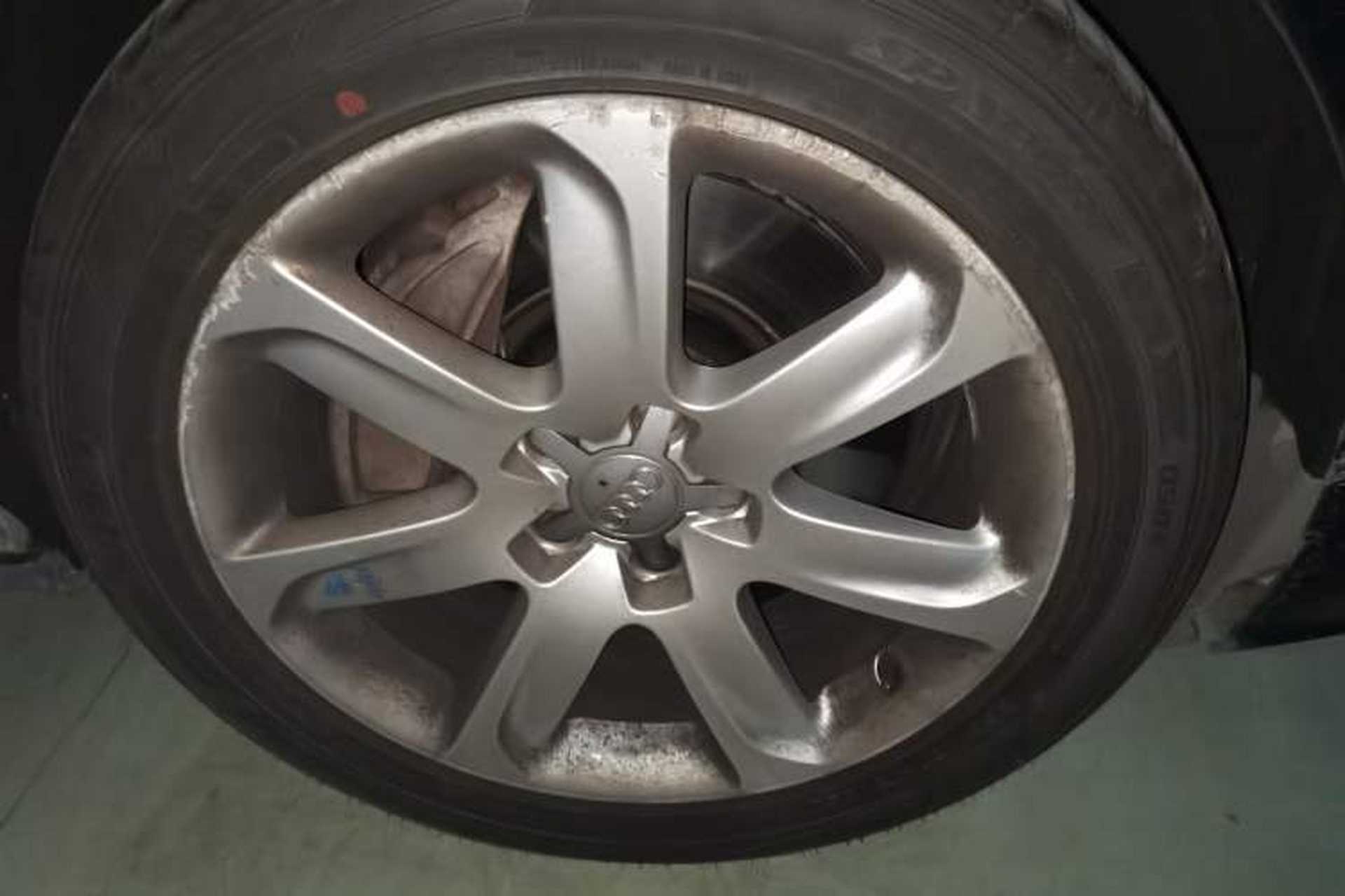 Used Audi A7 2013 50 TFSI quattro Comfort trim Right Front Wheel Hub