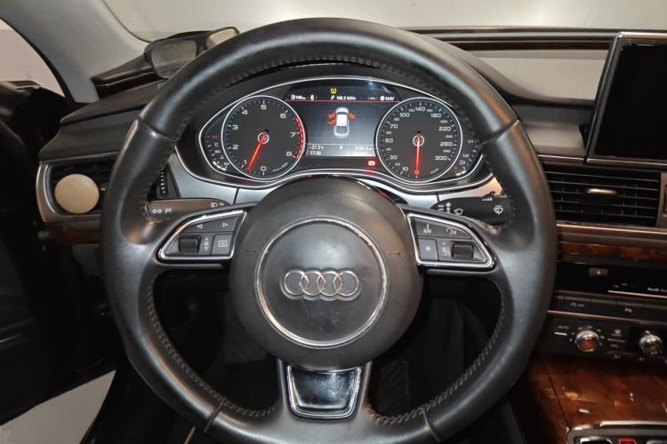 Used Audi A7 2013 50 TFSI quattro Comfort trim Steering Wheel