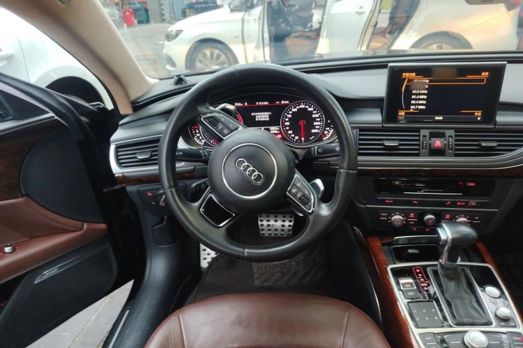 Used Audi A7 2013 50 TFSI quattro Comfort trim Steering Wheel