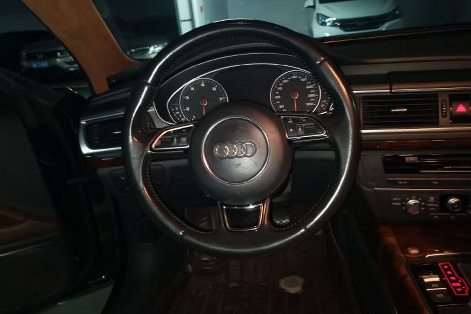 Used Audi A7 2013 50 TFSI quattro Comfort trim Steering Wheel