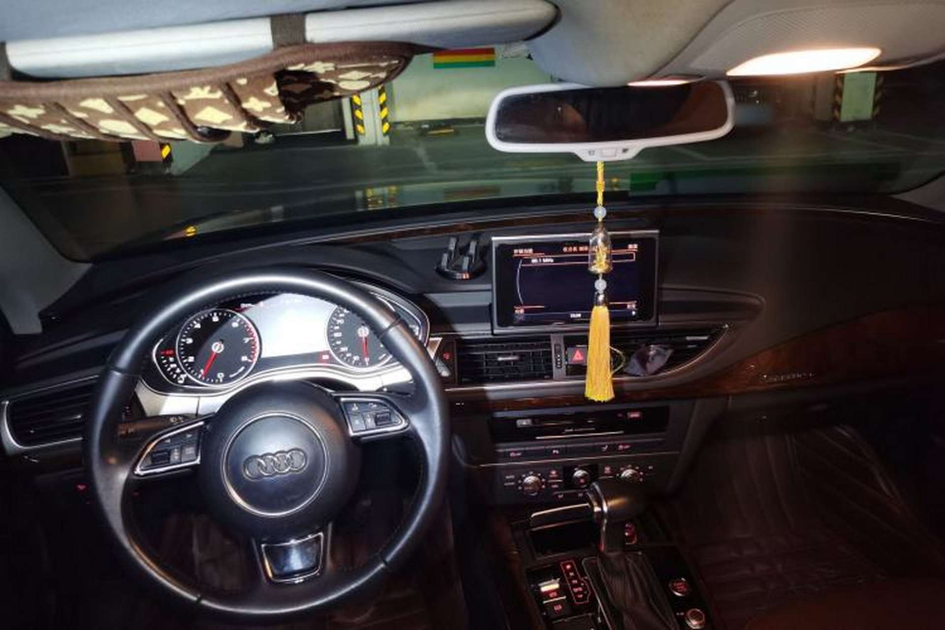 Used Audi A7 2013 50 TFSI quattro Comfort trim Center Console