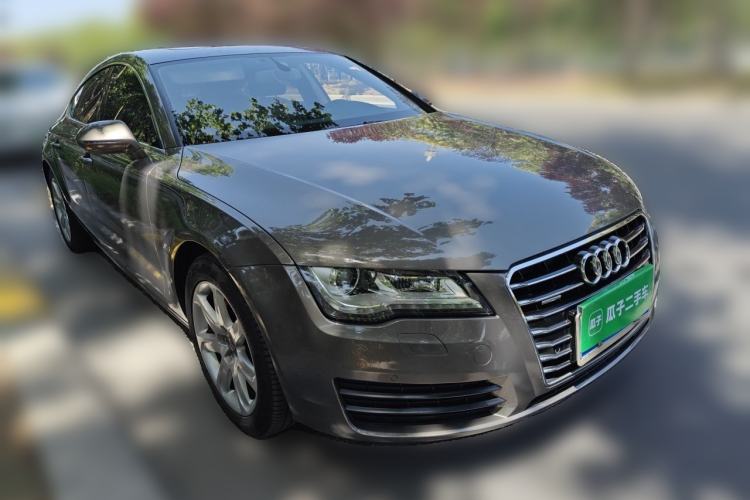 Used Audi A7 2013 35 FSI quattro Ambition Edition Front Right 45 Deg