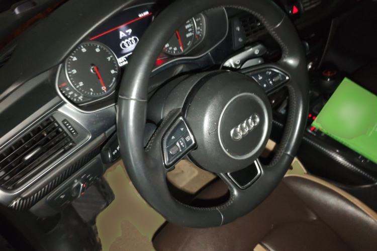 Used Audi A7 2013 50 TFSI quattro Comfort trim Steering Wheel