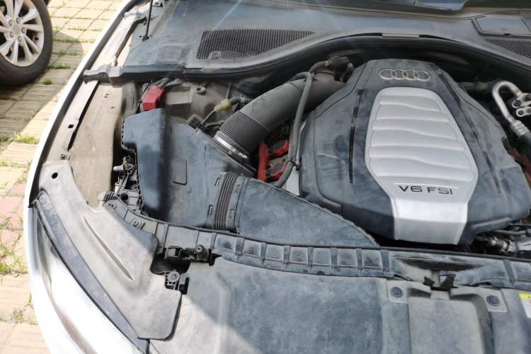 Used Audi A7 2013 30 FSI Standard Edition Engine Bay Right