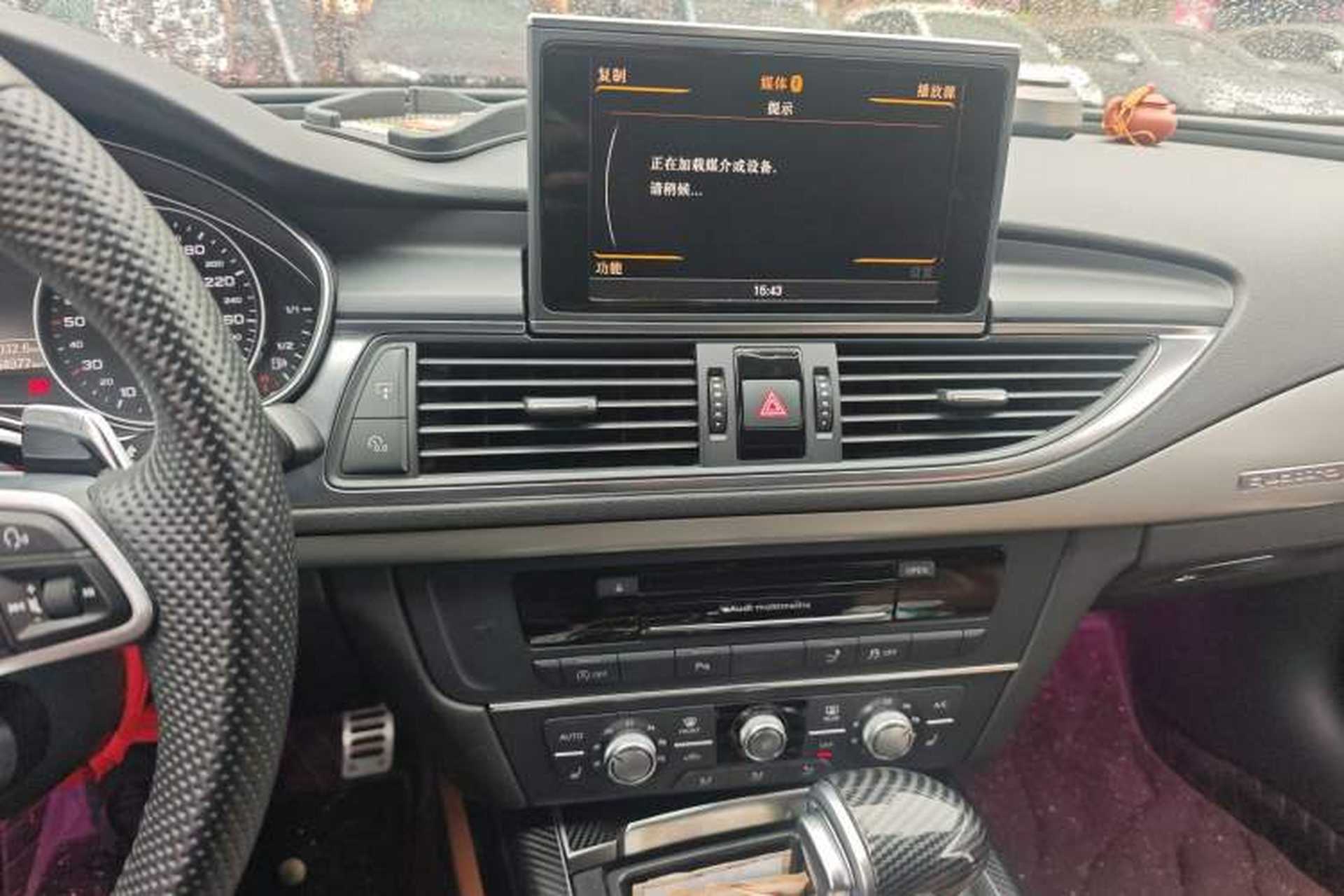 Used Audi A7 2013 35 FSI quattro Ambition Edition Audio And AC Panel