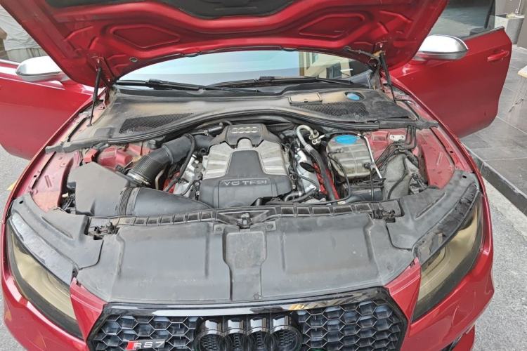 Used Audi A7 2013 50 TFSI quattro Comfort trim Engine Bay