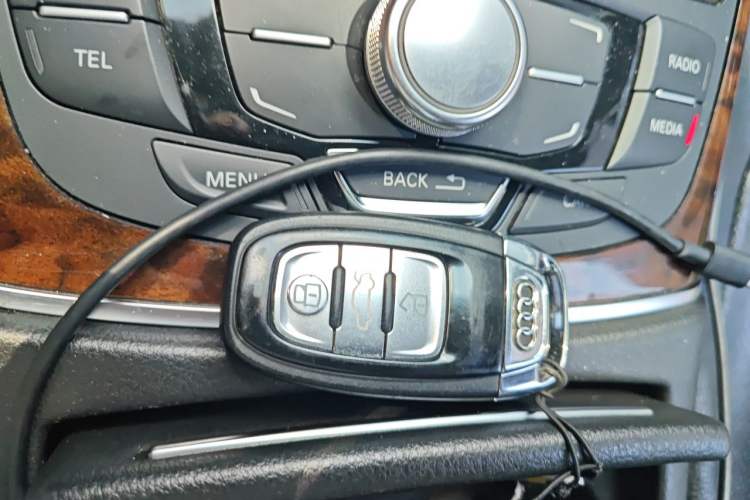 Used Audi A7 2013 50 TFSI quattro Comfort trim Vehicle Key