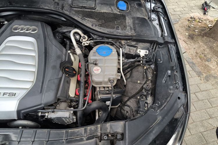 Used Audi A7 2013 30 FSI Standard Edition Engine Bay Left