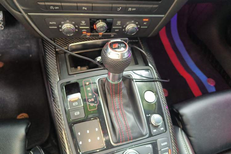 Used Audi A7 2013 30 FSI Standard Edition Gear Lever