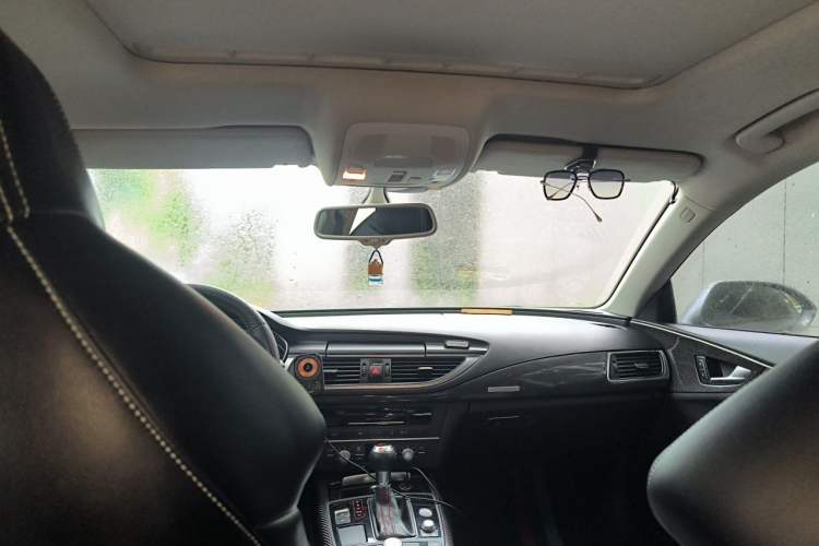 Used Audi A7 2013 30 FSI Standard Edition Headliner