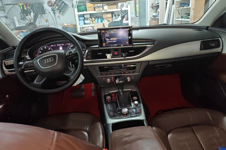 Used Audi A7 2013 35 FSI quattro Ambition Edition Center Console