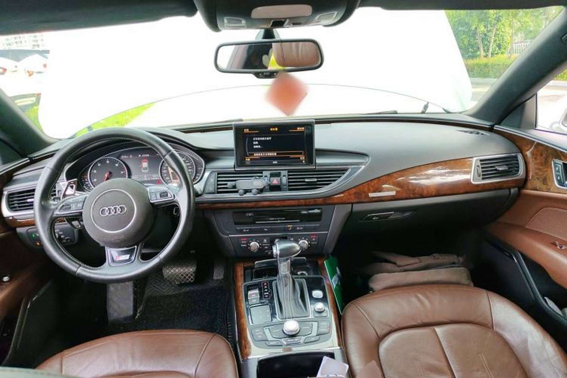 Used Audi A7 2013 50 TFSI quattro Comfort trim Center Console