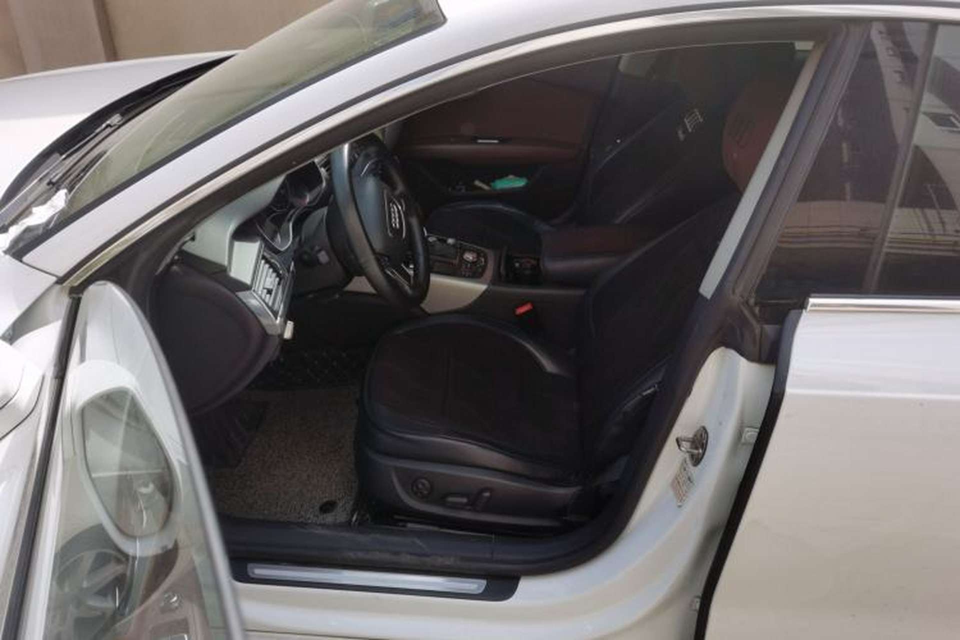 Used Audi A7 2013 30 FSI Standard Edition Driver Seat