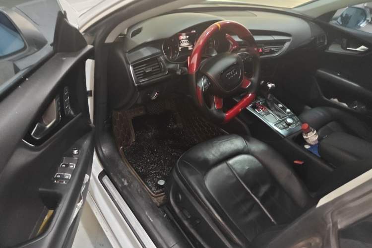 Used Audi A7 2013 30 FSI Standard Edition Driver Seat