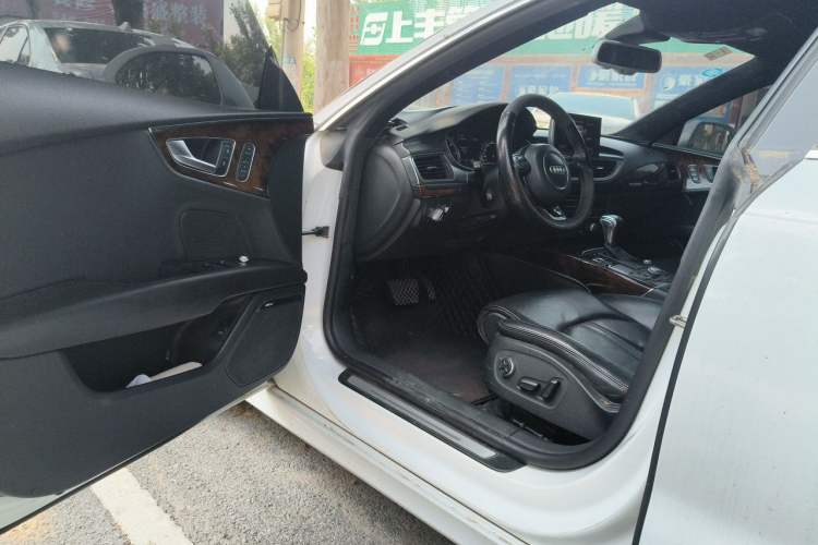 Used Audi A7 2013 50 TFSI quattro Luxury Model Driver Seat