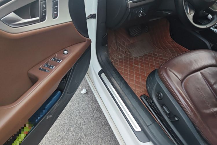 Used Audi A7 2013 30 FSI Standard Edition Driver Seat