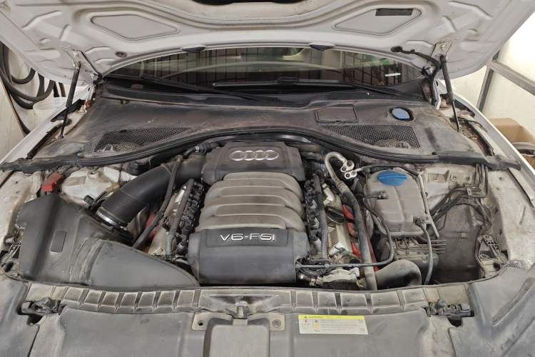 Used Audi A7 2013 35 FSI quattro Ambition Edition Engine Bay