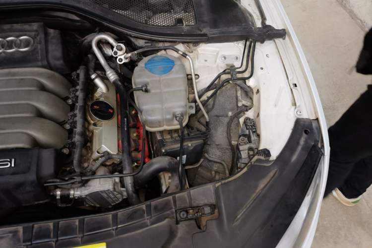 Used Audi A7 2013 35 FSI quattro Ambition Edition Engine Bay Left