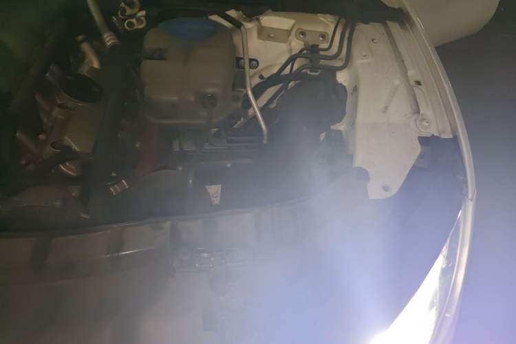 Used Audi A7 2013 35 FSI quattro Ambition Edition Engine Bay Left
