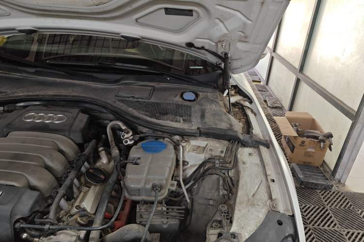 Used Audi A7 2013 35 FSI quattro Ambition Edition Engine Bay Left