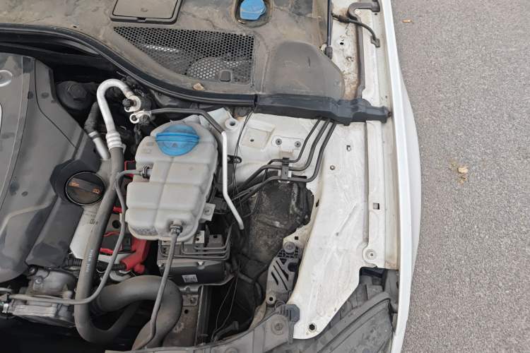 Used Audi A7 2013 30 FSI Standard Edition Engine Bay Left