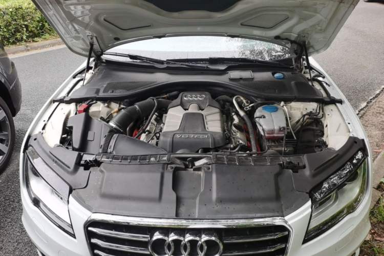 Used Audi A7 2013 50 TFSI quattro Luxury Model Engine Bay
