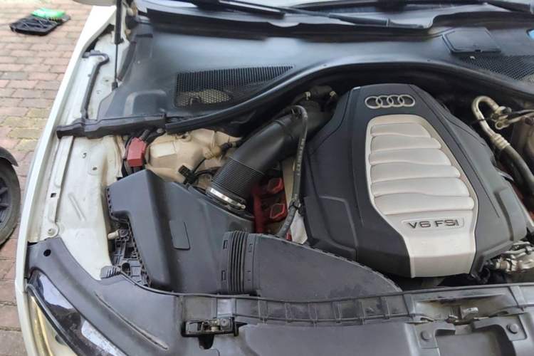 Used Audi A7 2013 30 FSI Standard Edition Engine Bay Right