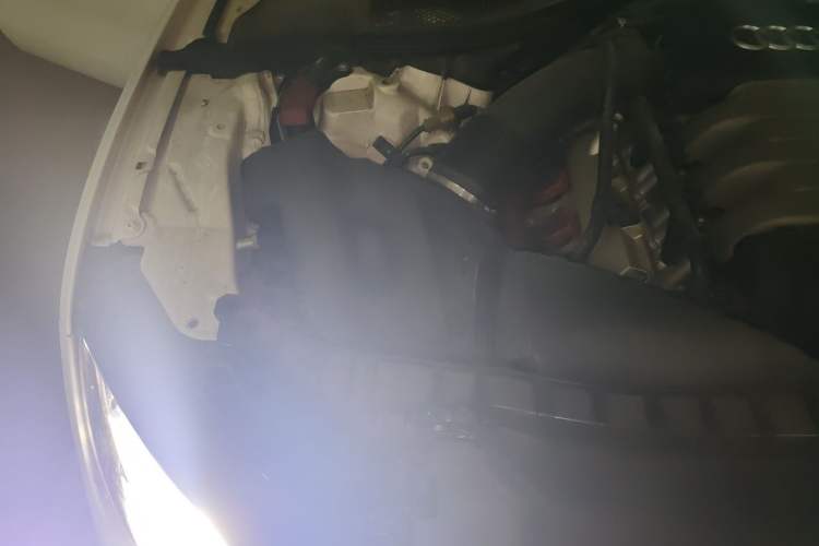 Used Audi A7 2013 35 FSI quattro Ambition Edition Engine Bay Right