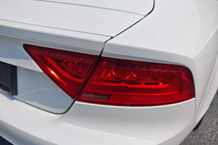 Used Audi A7 2013 30 FSI Standard Edition Exterior 3