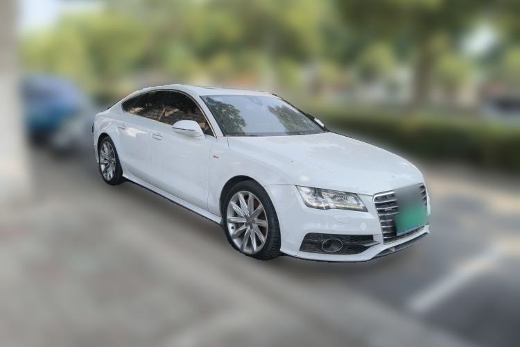 Used Audi A7 2013 50 TFSI quattro Luxury Model Front Right 45 Deg