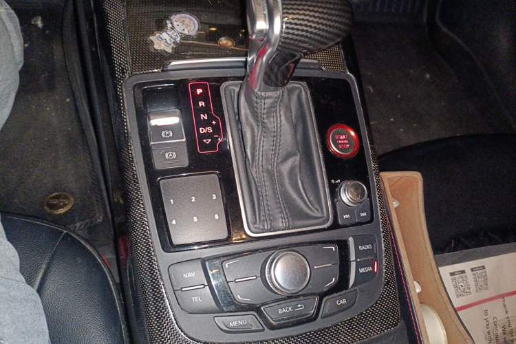 Used Audi A7 2013 50 TFSI quattro Comfort trim Gear Lever