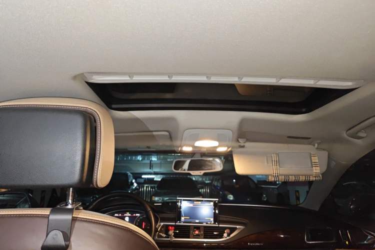 Used Audi A7 2013 50 TFSI quattro Luxury Model Headliner