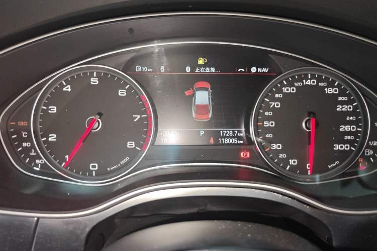 Used Audi A7 2013 30 FSI Standard Edition Instrument Cluster